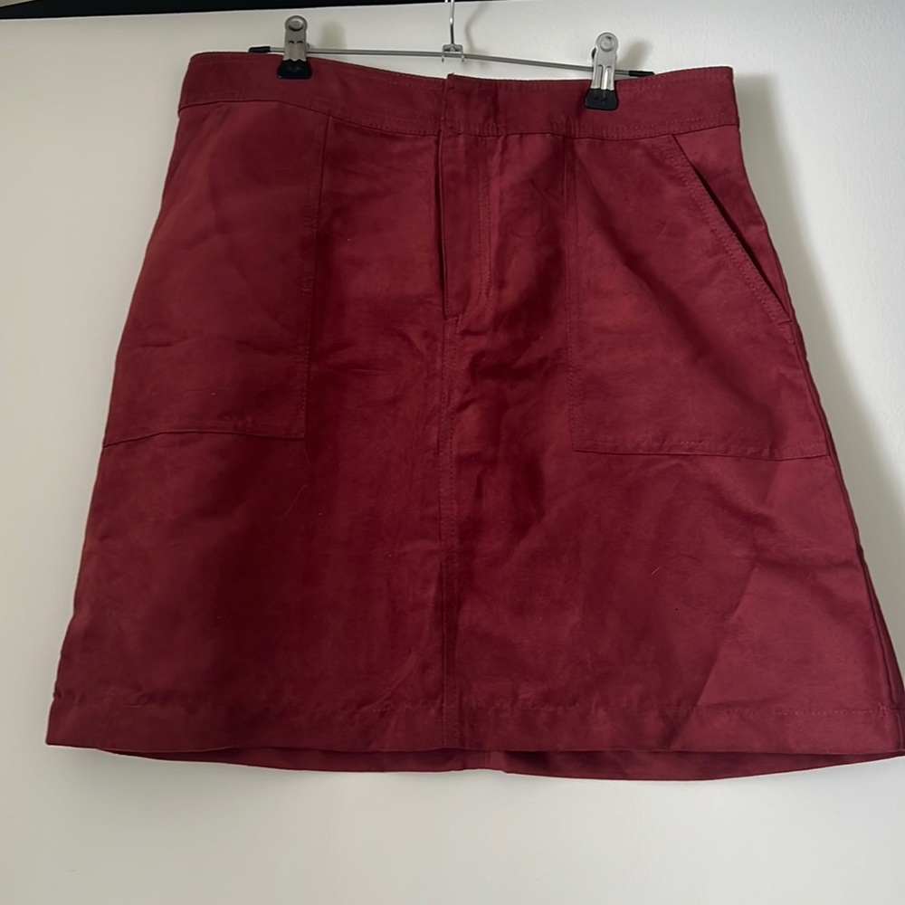 Banana Republic Factory suede skirt